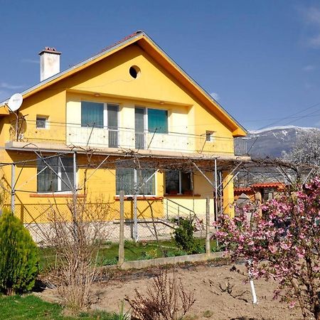 Вила В С. Габарево, Долината На Розите. Gabarevo Kültér fotó